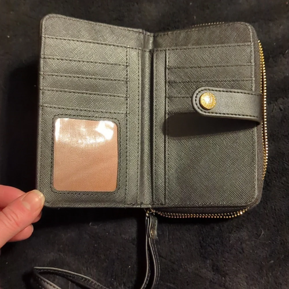 Wallet - Picture 2 of 3